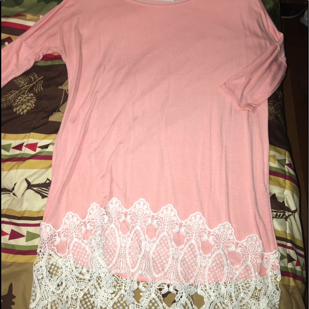 2 pc set pink blouse with lace & white legging